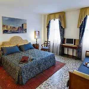 https://ca-angeli.hotelinveneto.com